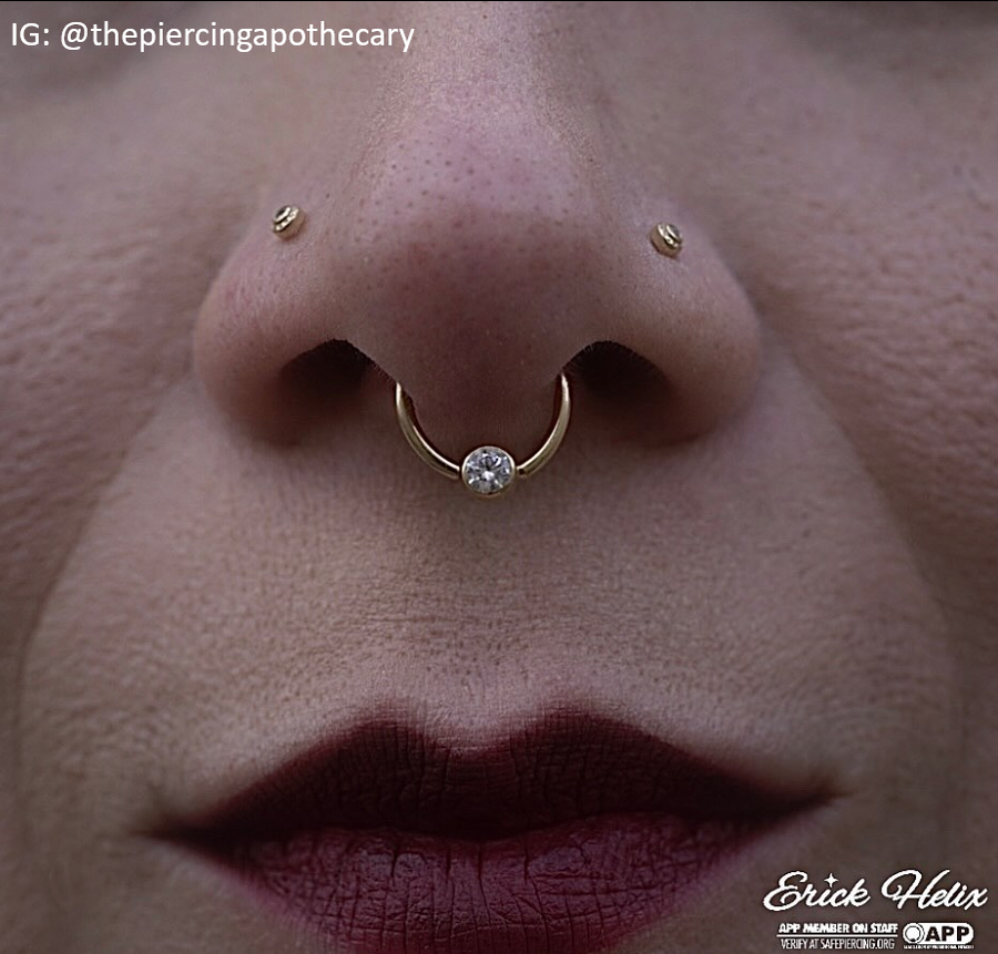 Bezel Ring