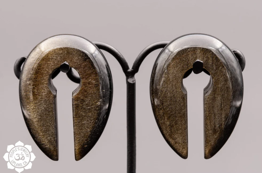 Stone Keyhole Weight Pair