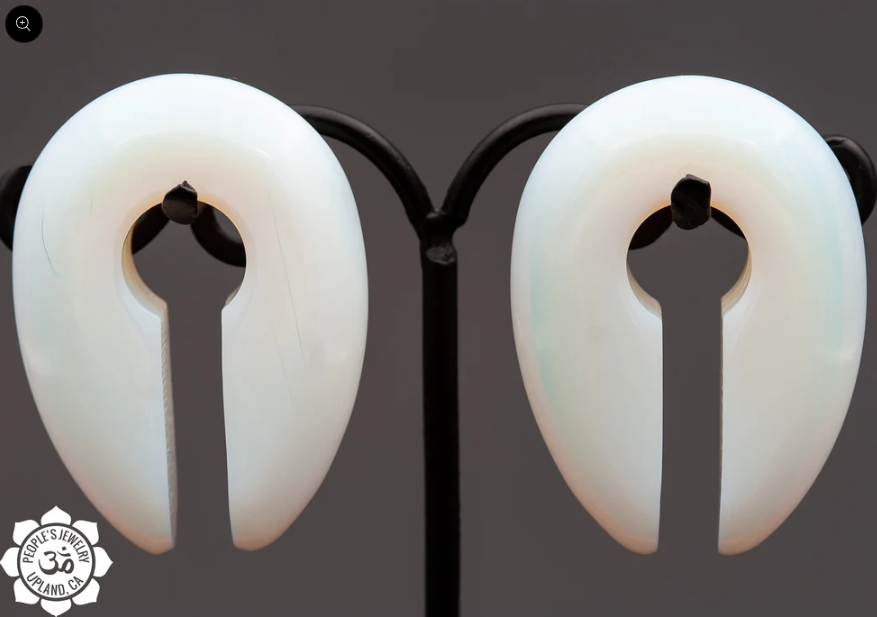 Stone Keyhole Weight Pair