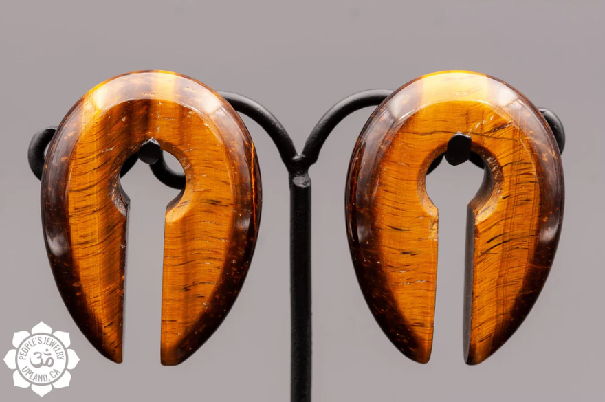 Stone Keyhole Weight Pair