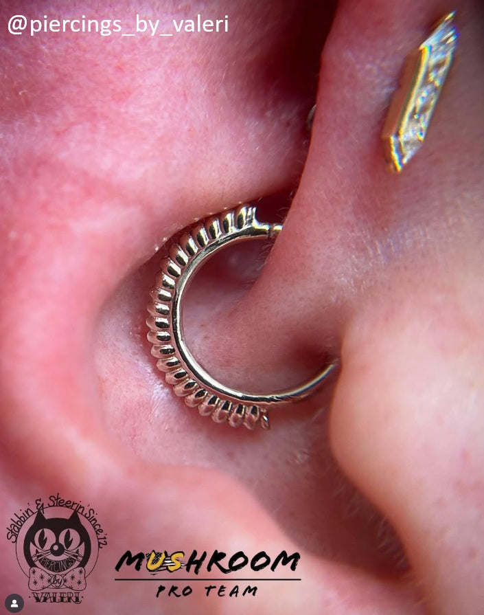 Twisted Ring